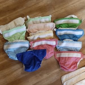 Cloth Diapers. 12 Bum Genius + 1 Other w/Liners
